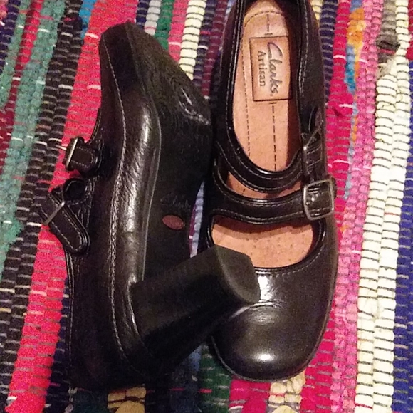 Clarks Artisan - Picture 3 of 4